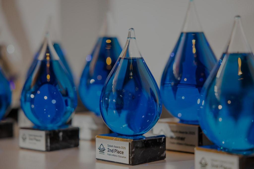 Splash Awards close up